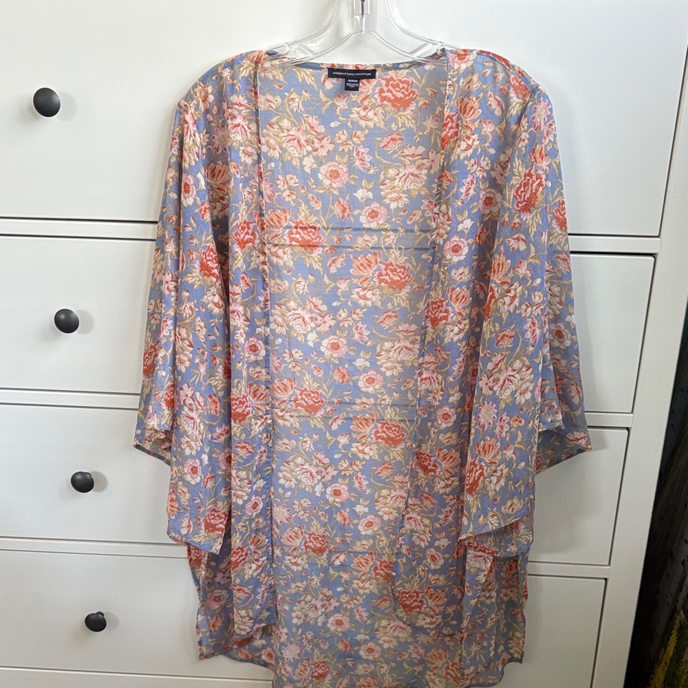 American Eagle Floral Kimono Cardigan